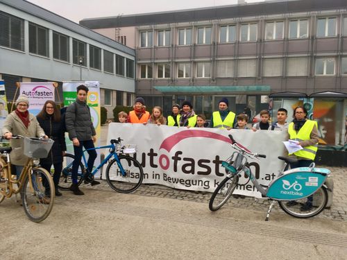 Autofastenauftakt / Nina Vasold